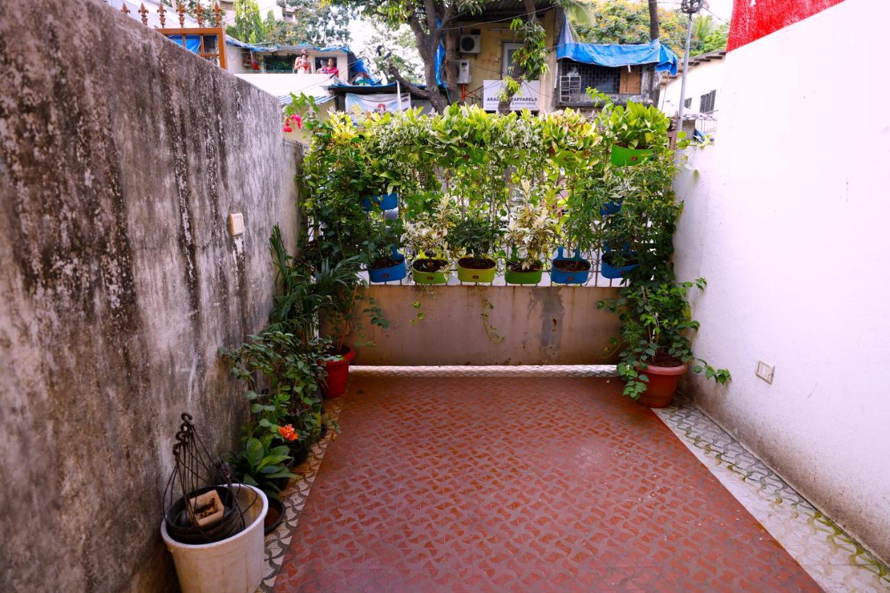 Nap Manor Hostels مومباي المظهر الخارجي الصورة