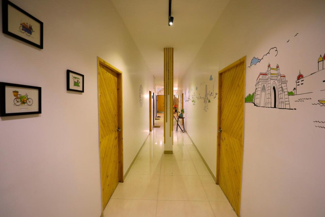Nap Manor Hostels مومباي المظهر الخارجي الصورة